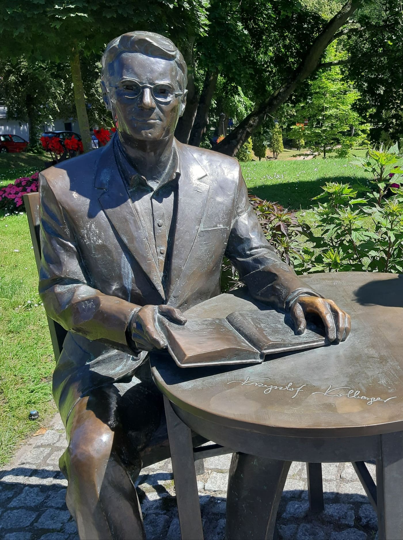 Stolik Krzysztofa Kolbergera